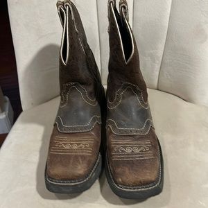 Justin women’s brown leather boots, size 9.